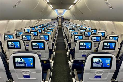 Putting United’s new interior to the test on the Boeing 737 MAX 8 - The ...