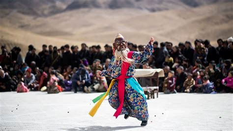 Catch a Glimpse of how Losar Festival, Tibetans New Year is Celebrated