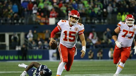 Chiefs vs. Seahawks: Patrick Mahomes Highlights