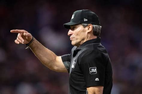 Angel Hernandez: Lawsuit| Umpire| Umpire scorecard - sportsjone