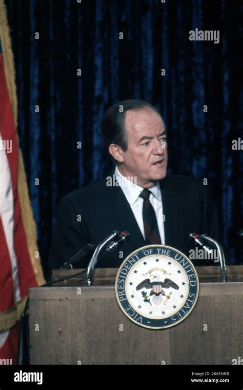 Hubert humphrey 1968 hi-res stock photography and images - Alamy