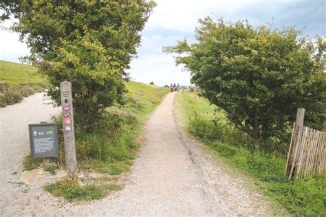 Hiking The White Cliffs of Dover & South Foreland Lighthouse - April ...