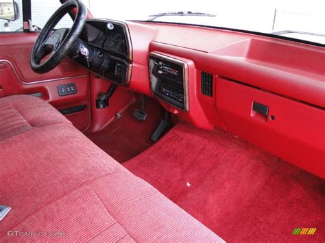 1991 Ford F150 XLT Regular Cab interior Photo #50432839 | GTCarLot.com