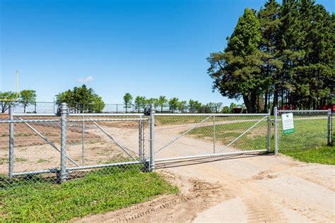 Galvanized Chain Link - A Premier Fencing Company | In-Line Fence