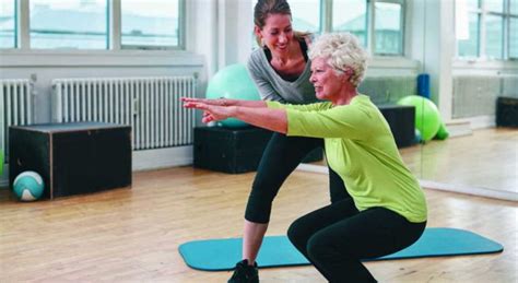 Best Exercise For Knee Pain For Seniors | Betty Lugo Forda