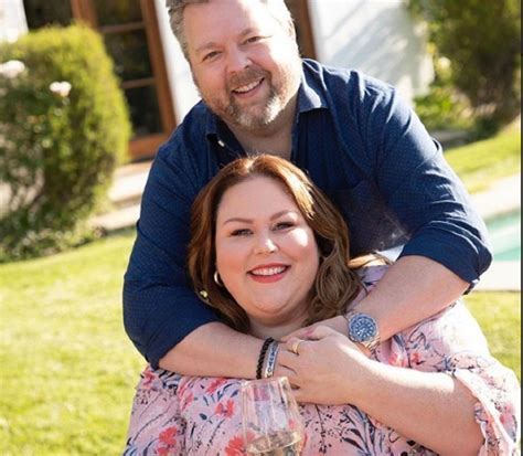 Update Chrissy Metz Husband Martyn Eaden, Kids And Family - Blog Tài ...