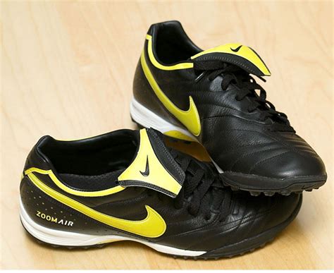 10 Best Turf Soccer Shoes 2022: Tested & Reviewed