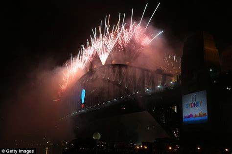 The fun police out to stop Sydney's fireworks spectacular | Daily Mail Online