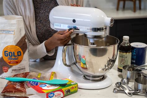 14 KitchenAid Mixer Maintenance Tips You Need to Know - The Krazy ...