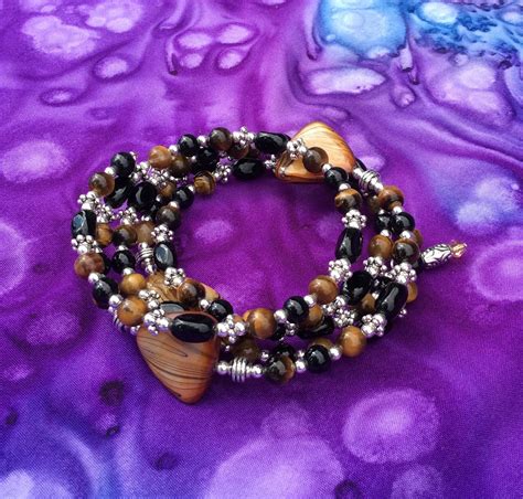 Tiger Eye Stones and Black Glass Beads Bracelet