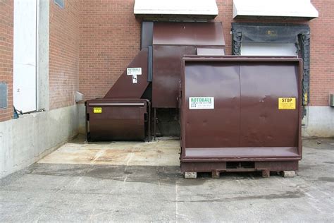 Self Contained Trash Compactor - Rotobale Compaction Solutions Inc.