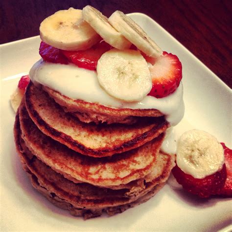 Ripped Recipes - Four-Ingredient Strawberry Banana Pancakes