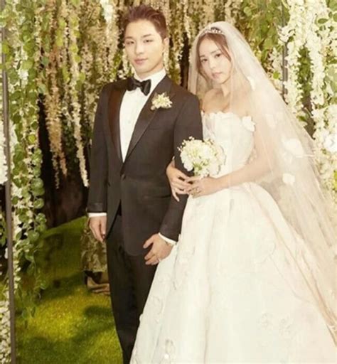 11 Iconic Wedding Dresses Worn By Korean Celebrities - Koreaboo