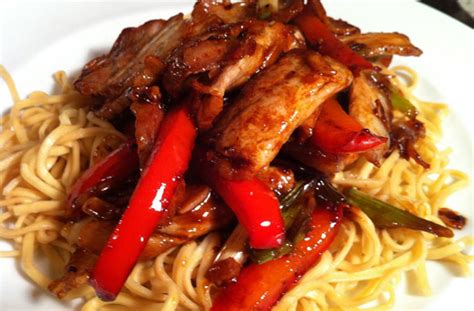 Twice-cooked Chinese pork belly with red peppers recipe - goodtoknow