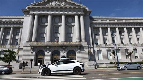 Waymo expands service in San Francisco - Axios San Francisco