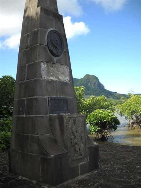 Monument to Dutch Landing, Mauritius | Holidify