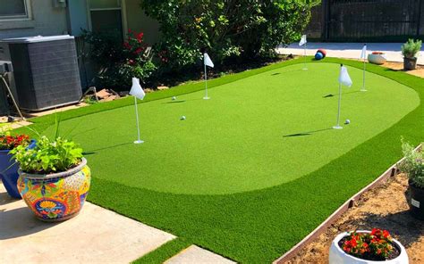 Backyard Putting Greens [Artificial Golf Turf] // IDEAL TURF