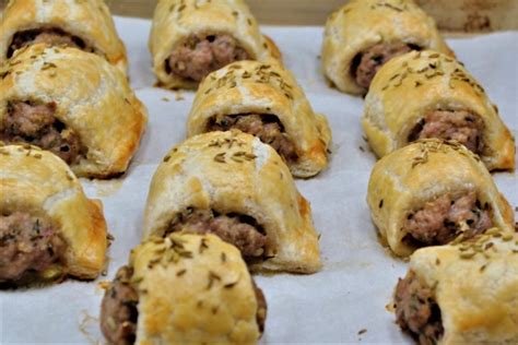 Classic English Sausage Rolls - Doug Bakes