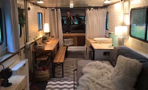 My 1990 TrailManor 2619 during renovation 💗 PopUp Camping ⛺️ | Tiny house camper, Rv interior ...