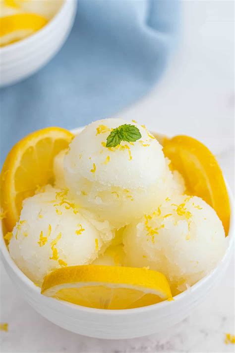 Easy Lemon Sorbet - Spoonful of Flavor