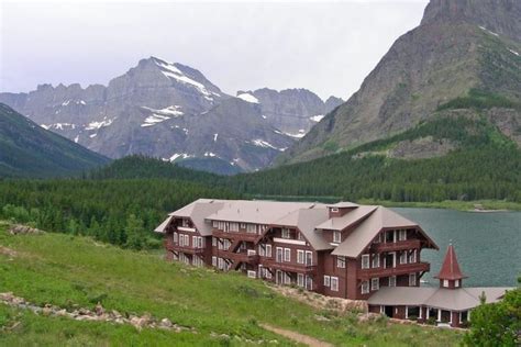 The ultimate guide to help you select your Glacier National Park Lodge, Hotel, Chalet or Cabi ...