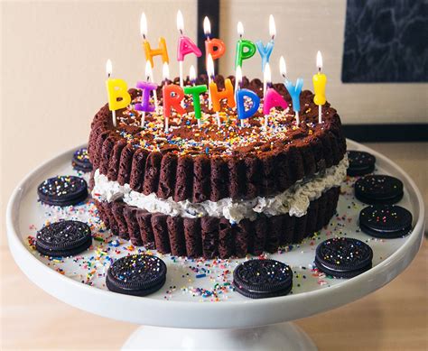 Giant Oreo Cake | Spache the Spatula | Recipe | Giant oreo cake, Oreo cake, Cake