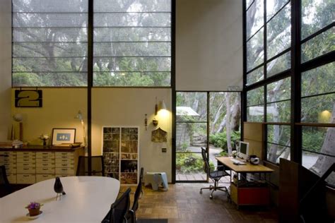 Iconic Houses: The Eames House