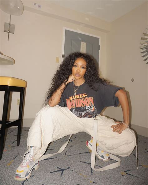 198.8k Likes, 2,194 Comments - SZA (@sza) on Instagram: “Meet me at ...