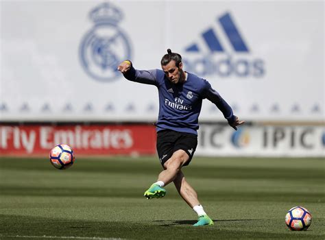 Gareth Bale’s Injury Makes Him a Huge Question Mark for El Clásico