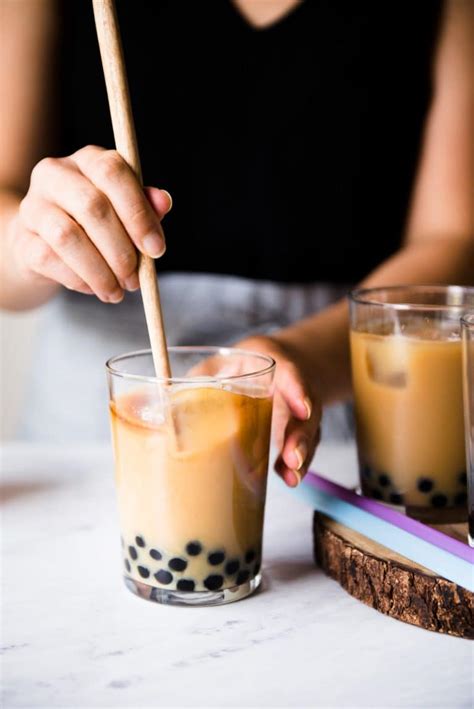 How to Make Bubble Tea (Boba Tea, 波霸奶茶/珍珠奶茶) | Lisa Lin