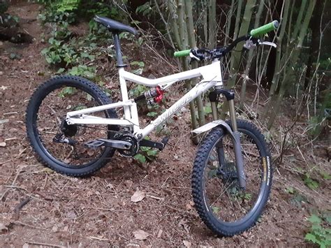 A Month with the Santa Cruz Heckler E-Bike