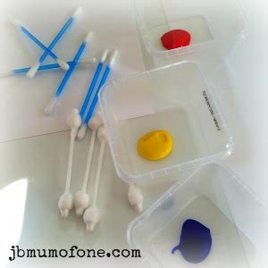 Painty Toddler Fun: Cotton-bud painting - Mum Of One