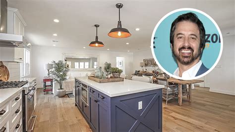 Ray Romano Snags Venice Ranch House (EXCLUSIVE)