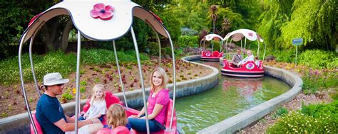 Rainbow Garden Round Boat Ride | Gilroy Gardens