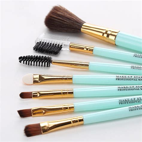 High Quality Beauty Makeup Tools Professional 7 Pcs Brush Set - Dermal Shop International Skin ...