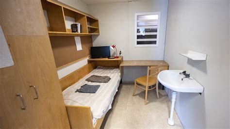 Prison service warns of overcrowding - Radio Sweden | Sveriges Radio