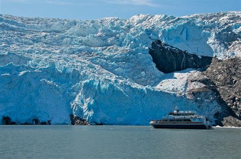 Phillips Cruises & Tours - 26 Glacier Cruise | Whittier,… | ALASKA.ORG