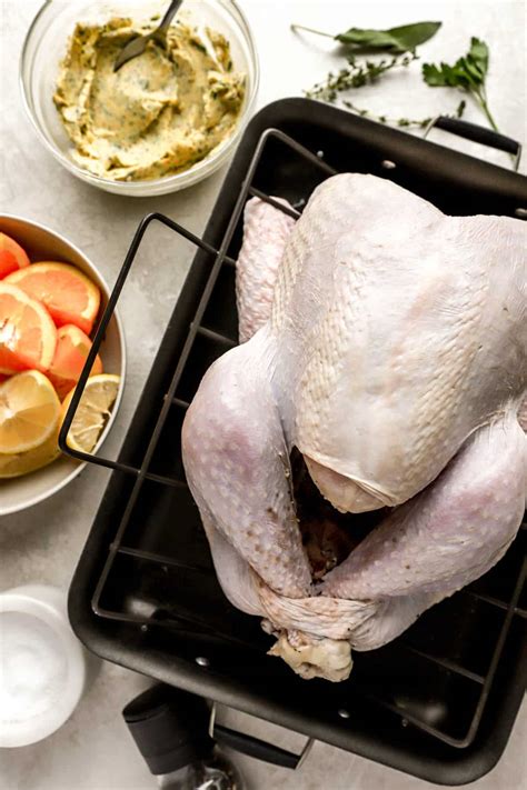 How to Roast a Thanksgiving Turkey