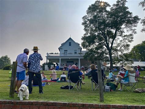 AHS to Celebrate 50 Years at River Farm with (free) Anniversary Picnic on August 24