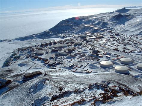 The USAP Portal: Science and Support in Antarctica - McMurdo Station Webcams