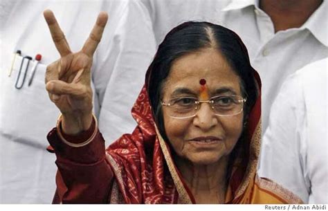 Politicians elect India's first female president / Election campaign ...