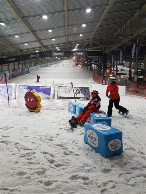 Indoor Skiing in the Netherlands: 3 Great Ski Centres to Visit – DutchReview