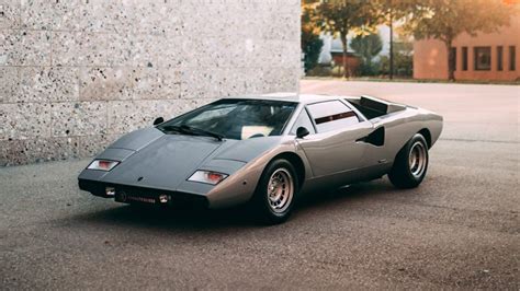 1974 Lamborghini Countach LP400 Is A Chance To Own A Piece of Supercar Genius - IMBOLDN