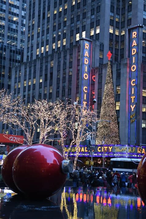 Giant Christmas Ornaments in Manhattan, NYC Editorial Stock Photo ...