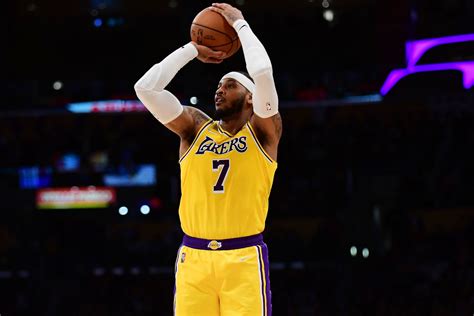 Lakers: Carmelo Anthony Leaves Game Early With Injury, Now Day-to-Day - All Lakers | News ...