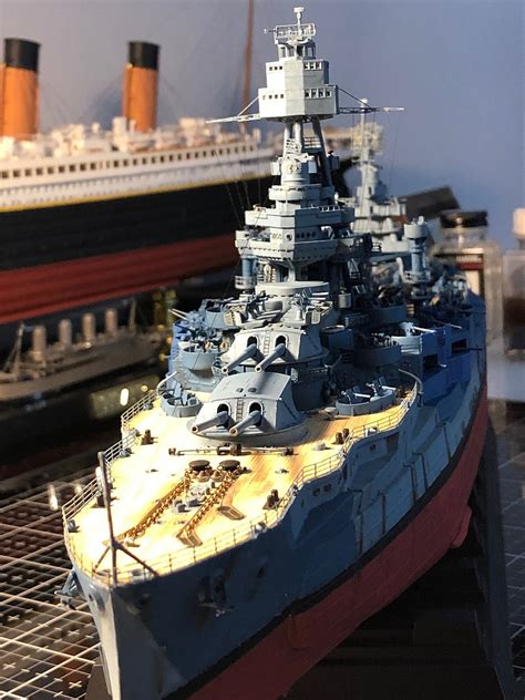 USS Texas BB-35 Battleship -- Plastic Model Military Ship Kit -- 1/350 Scale -- #5340 pictures ...