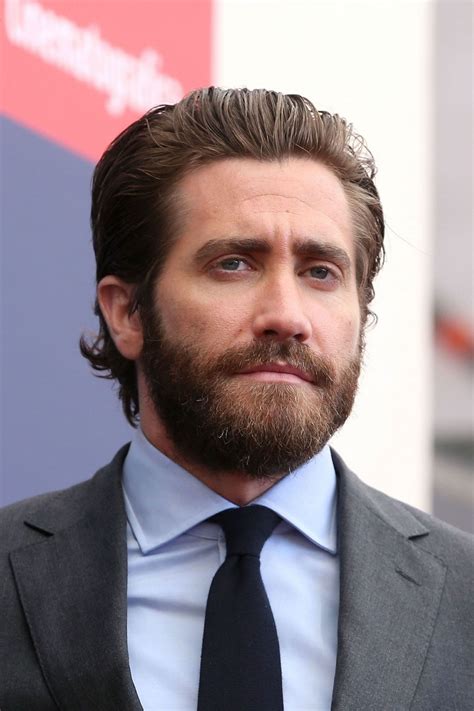 Jake Gyllenhaal Is Growing Out His Beard and Looks Hotter Than Ever ...