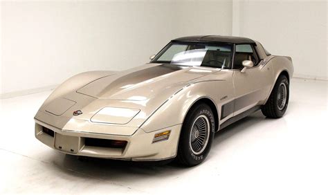 1982 Chevrolet Corvette | Overview, Specs, Performance, OEM Data