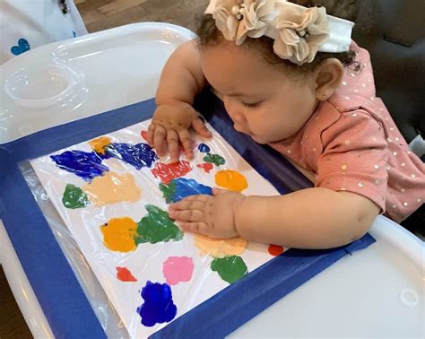 How To Entertain Your Child with Mess-Free Baby Art Activities