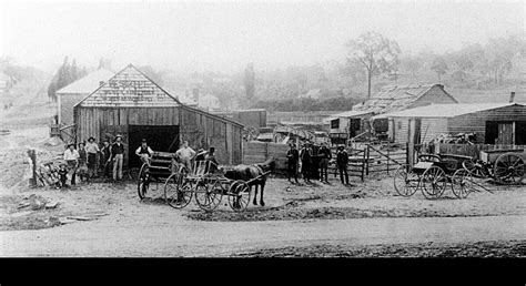 Scotts Blacksmith at Walcha,New South Wales (year unknown). 🌹 | Australia history, New south ...